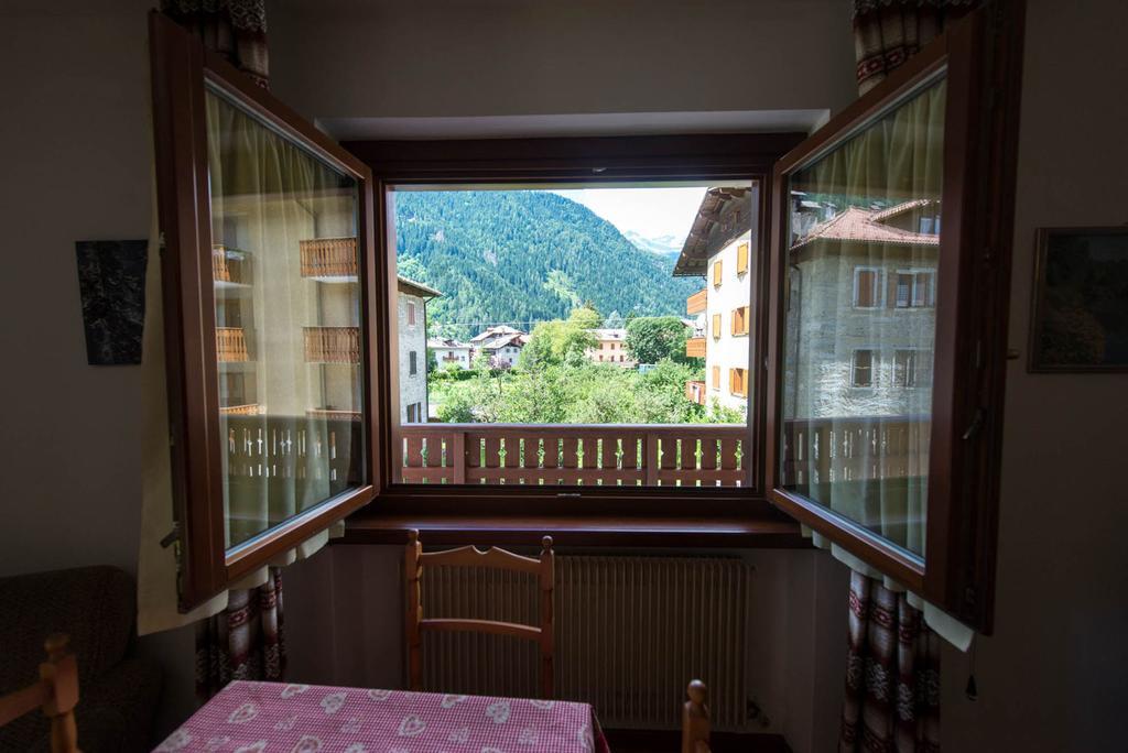 Residence Alpen Casavacanze Pinzolo Rom bilde
