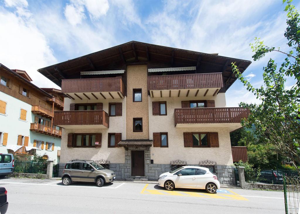 Residence Alpen Casavacanze Pinzolo Eksteriør bilde